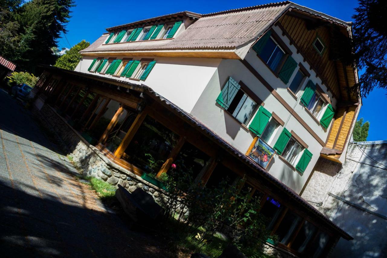 Hostel De La Plaza Amalia San Carlos de Bariloche Esterno foto